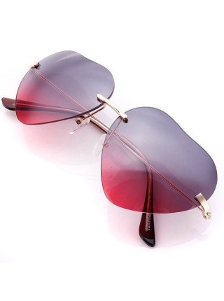 Солнцезащитные женские очки в форме сердца