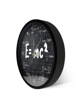 Настенные часы с теорией относительности для физика