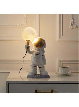 Настенный светильник астронавт с луной