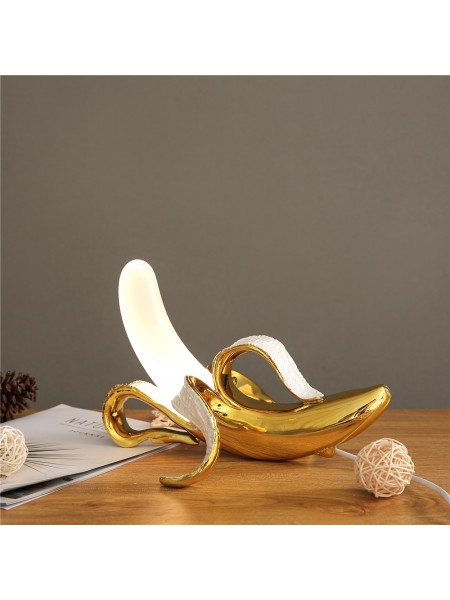 Настольная лампа в форме банана